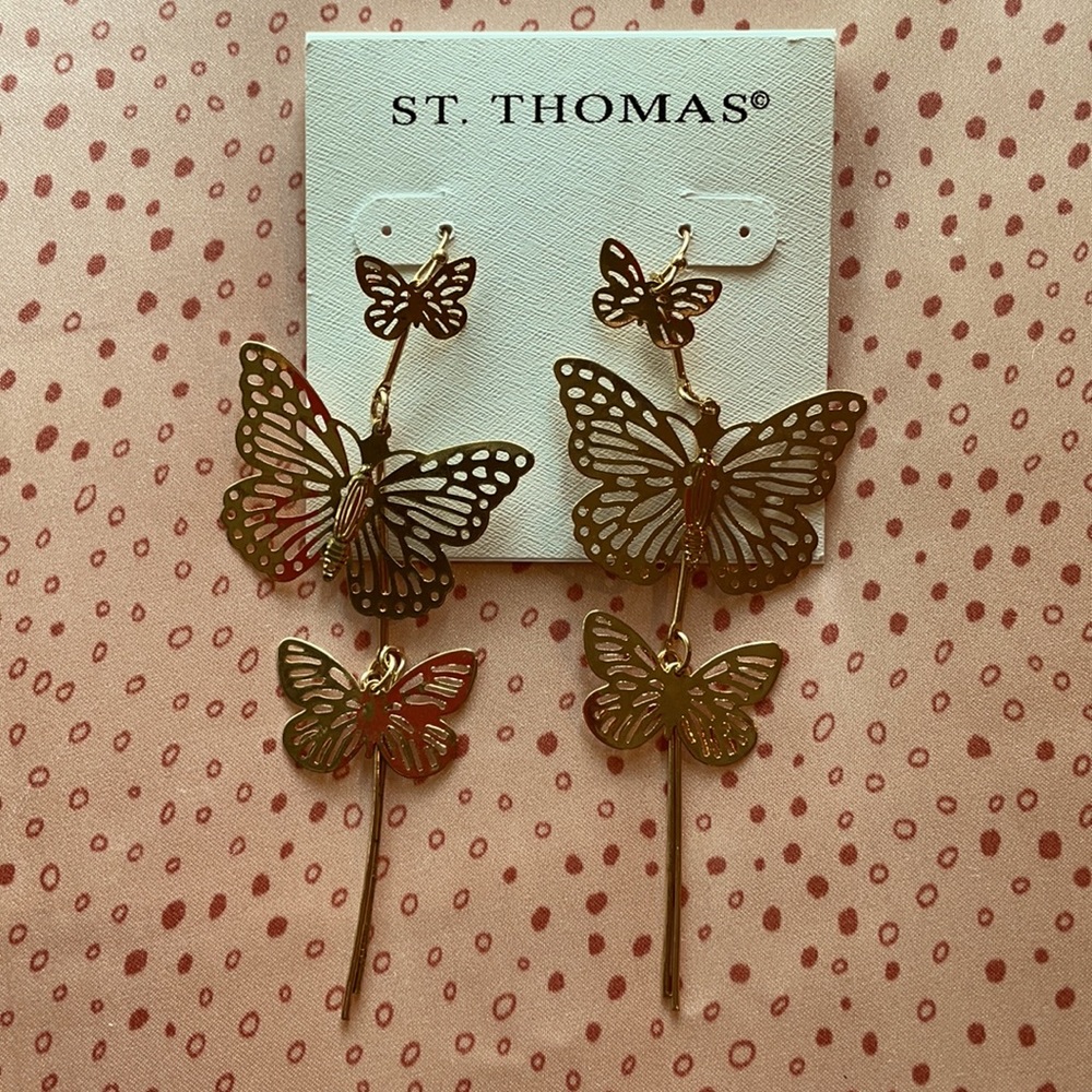 NWT st Thomas butterfly earrings